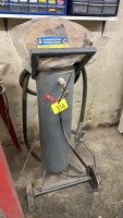Sandblaster w/sandblasting hood