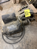 2 elec motors