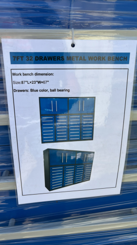 7&rsquo; work bench (32 drawers)