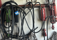 Assorted hydraulic cylinders (approx 5)