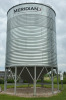 5000 bushel meridian grain bin on hopper