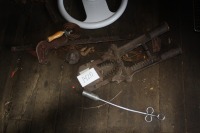 fence stretchers & dehorner