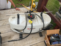NEW 25 Gal sprayer with wand and boom