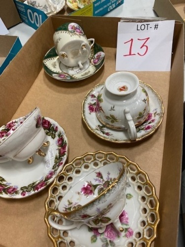 4 cup & saucers