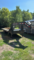 20&rsquo; PJ tandem flat deck trailer w/ramps new tires