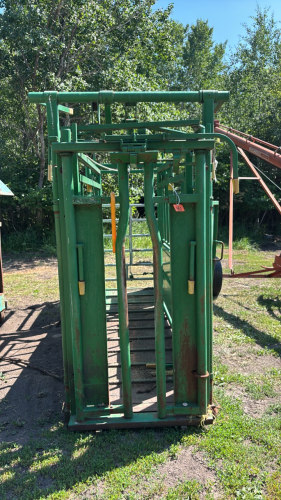 12&rsquo; Real industries shoot and self catch headgate