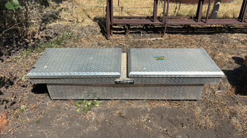 Lund tool box
