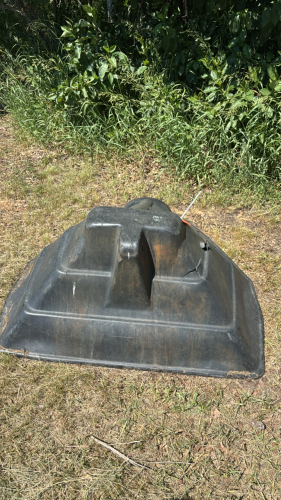 Poly auger hopper
