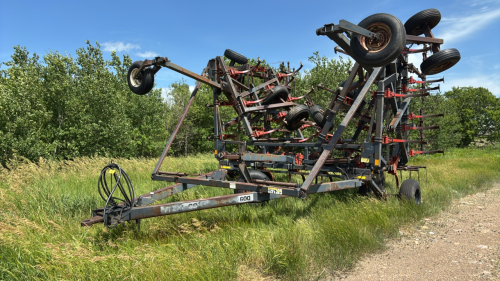 Flexicoil 600 50&rsquo; deep tillage with 3 bar harrows