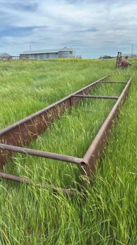 30&rsquo; open bottom silage bunk