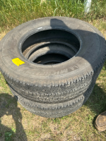 2-LT275/70R18 tires