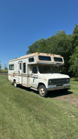 1981 triple E camper on ford chateau chassis