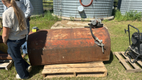 Slip tank with electric pump