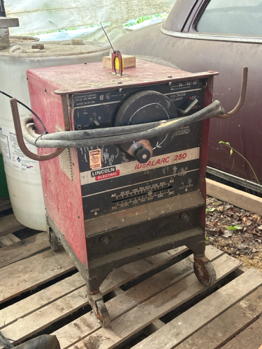 Lincoln electric 250 welder