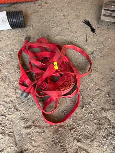 1&rdquo; 1/2&rsquo; lay flat hose