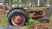 WD 9 tractor