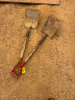 2 shovels