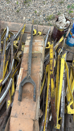 Honey bee crop lifters, head for a co op