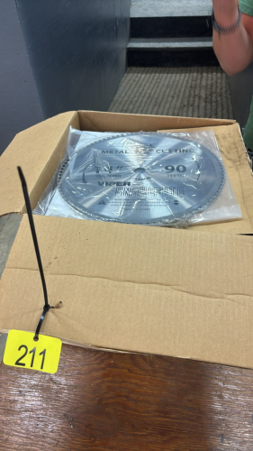 Box of 14&rdquo; 90 tooth