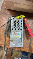 Battery tester
