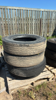 4- 11R22.5 tires
