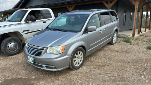 2013 Chrysler Town and Country Touring