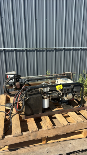 Hydraulic soil sampler