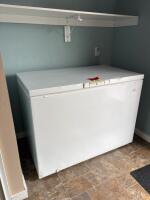 Chest freezer