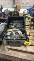 DeWalt skill saw