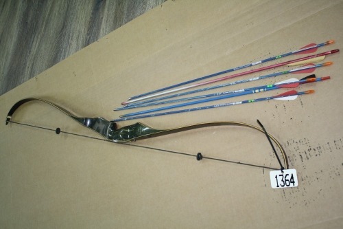 54" bow T-1767 AMO#45 w/ 6 arrows