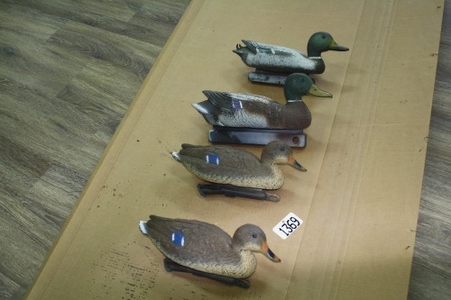 4 duck decoys