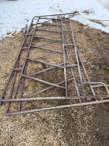 2- 10ft feed panels