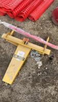 New bucket bale spear