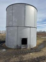 Large oilfield tank