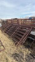 3- 12&rsquo; panels