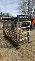 Livestock platform scale