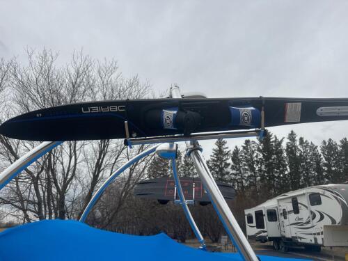Obrien celebrity 68 skis &tow rope
