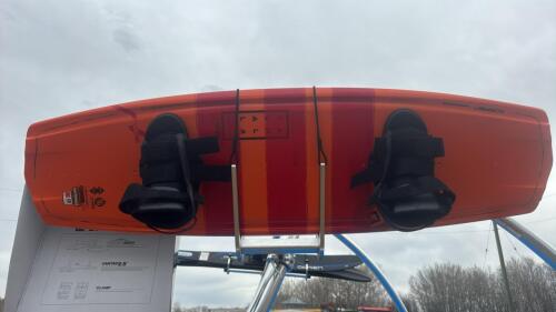 Obrien wake board w/adult and kids boots
