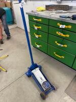 3 ton floor jack