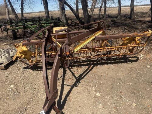 NH 56 side delivery rake