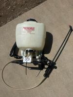 Backpack yard sprayer