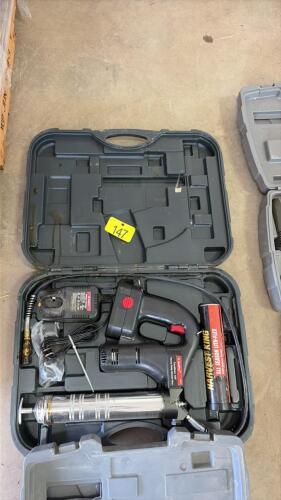 Battery grease gun