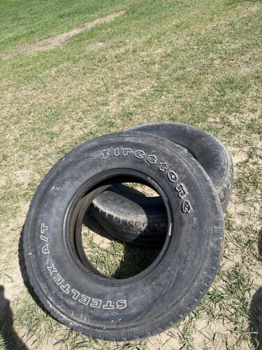 2- Firestone 265/75 R 16