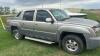 2001 chev avalanche for parts - 2