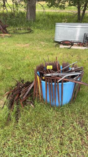 Assortment of Crop lifters