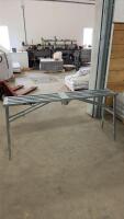 2- foldable aluminum platform