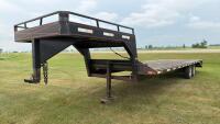 1994 Norbert 26&rsquo; flat deck w/beaver tail