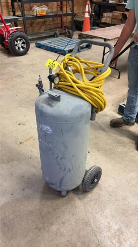 Air tank and hose