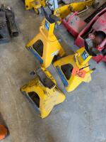 3- 6 ton Jack stands