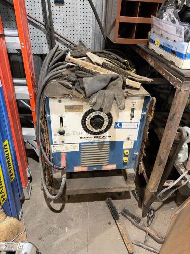 Miller 250-AC/DC with gloves and helmet